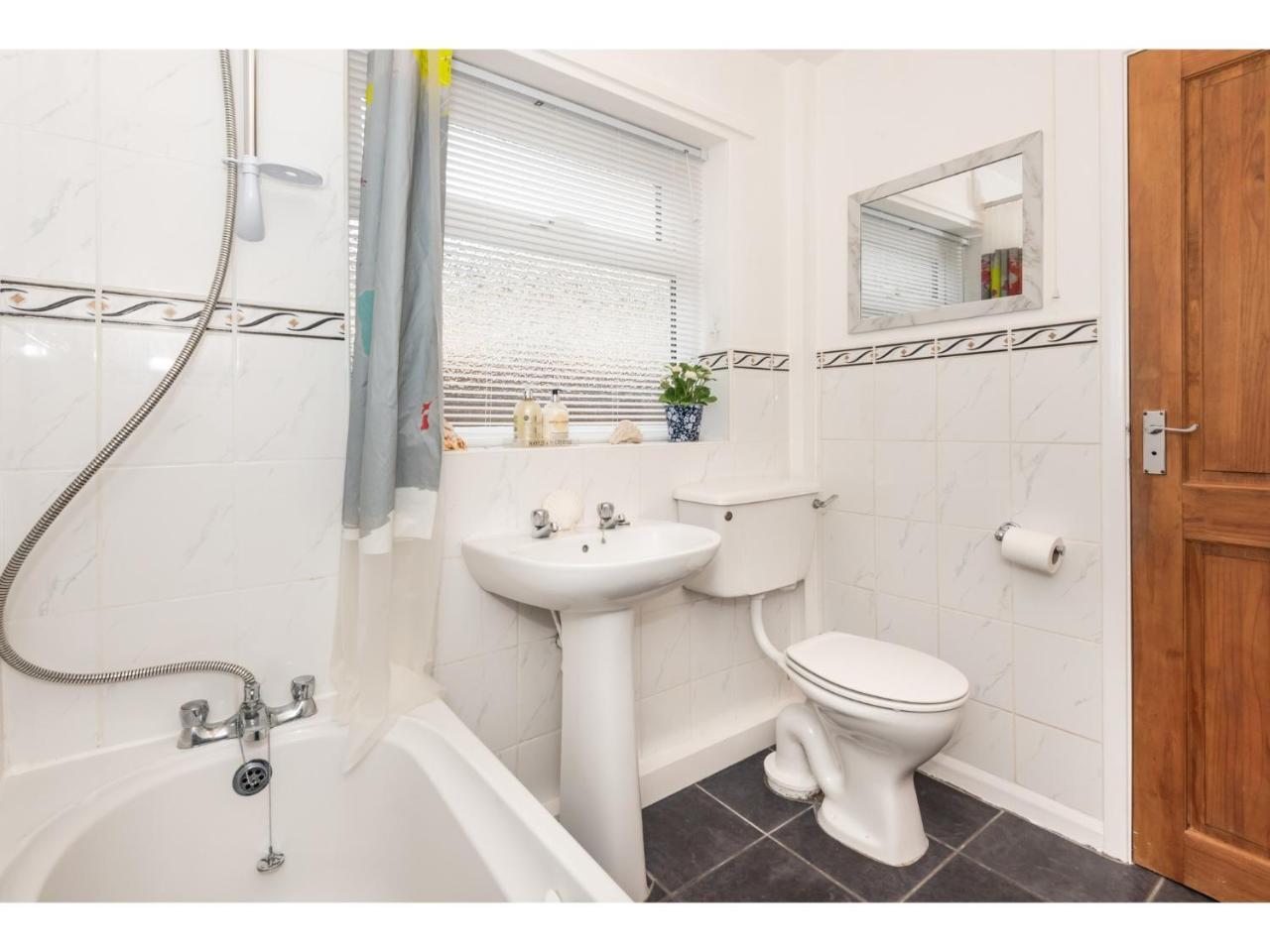Fibre Broadband&FREE Street Parking, Sleeps 5 Apartamento York Exterior foto